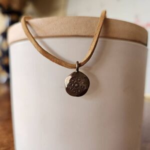 Beach house girls soft rope necklace bronze silver flower pendant high neck cost